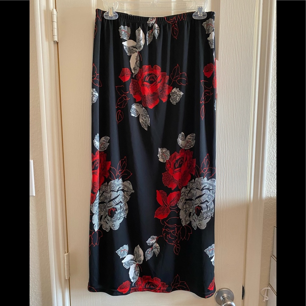 Notations Maxi Skirt, Size L